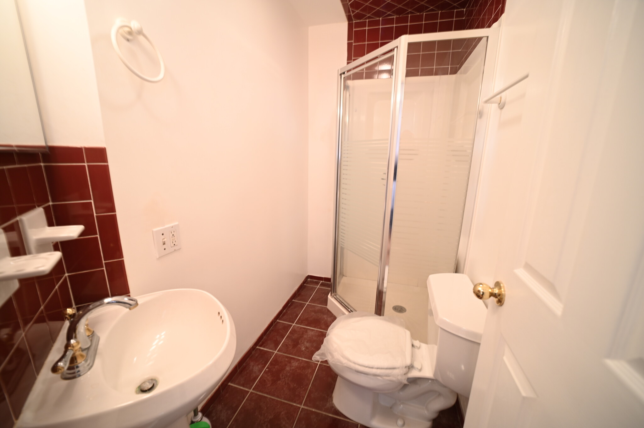 4 bed, 2.5 bath apartment for rent at 44 Champney St Unit 2, Brighton — photo 6 of 18