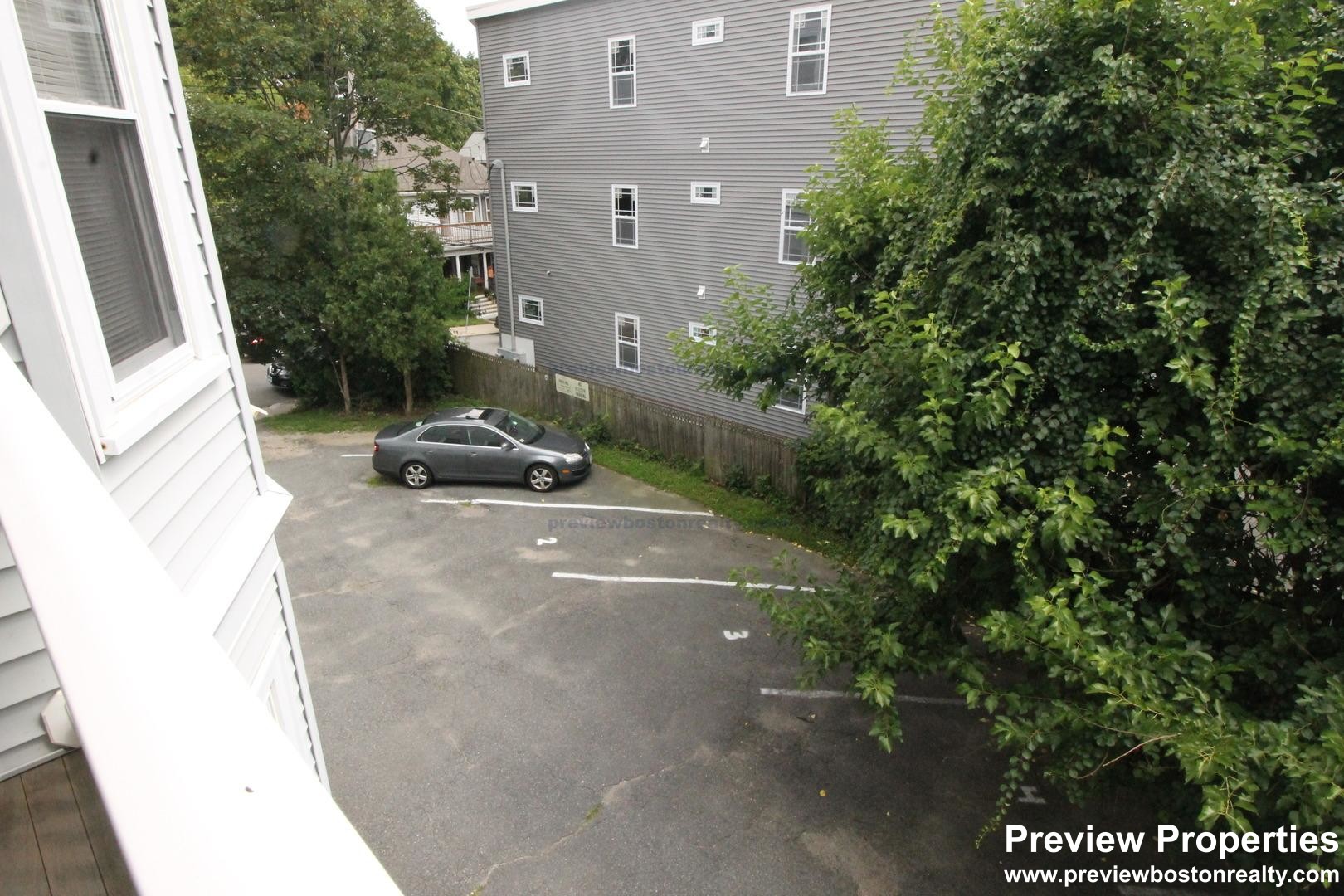 4 bed, 2.5 bath apartment for rent at 44 Champney St Unit 2P, Brighton — photo 17 of 18