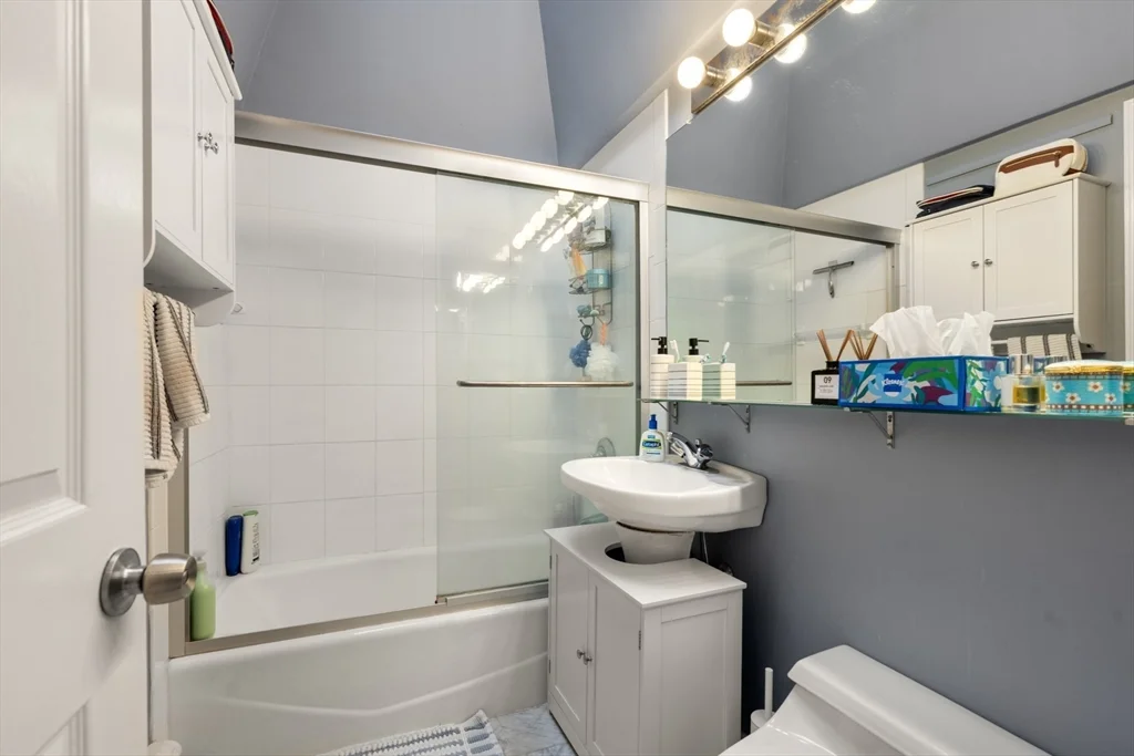 1 bed, 1 bath apartment for rent at 44 Chandler St Unit 8, South End — photo 8 of 12