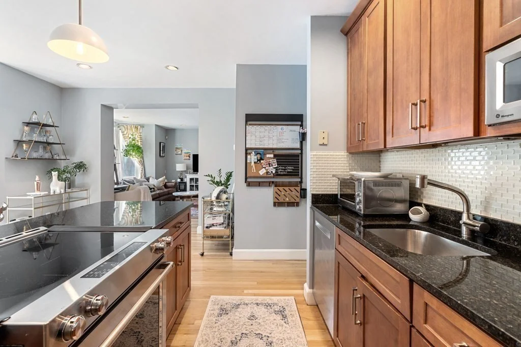 2 bed, 2 bath apartment for rent at 44 Chandler Unit 2, South End — photo 6 of 21