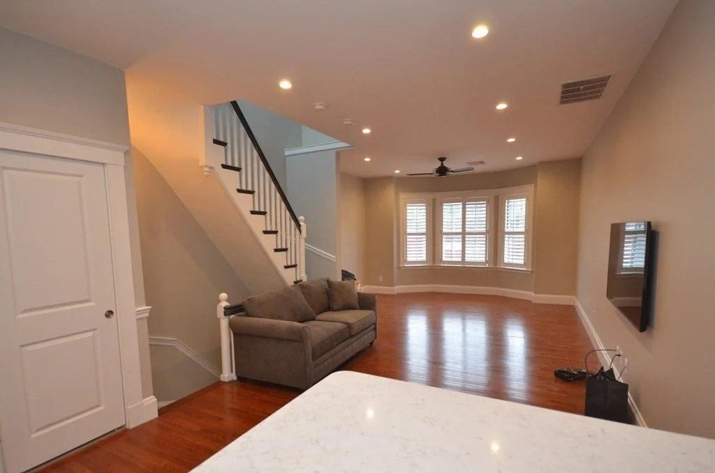 Studio bed, 1 bath apartment for rent at 44 Charles St Unit 3, Beacon Hill — photo 2 of 7
