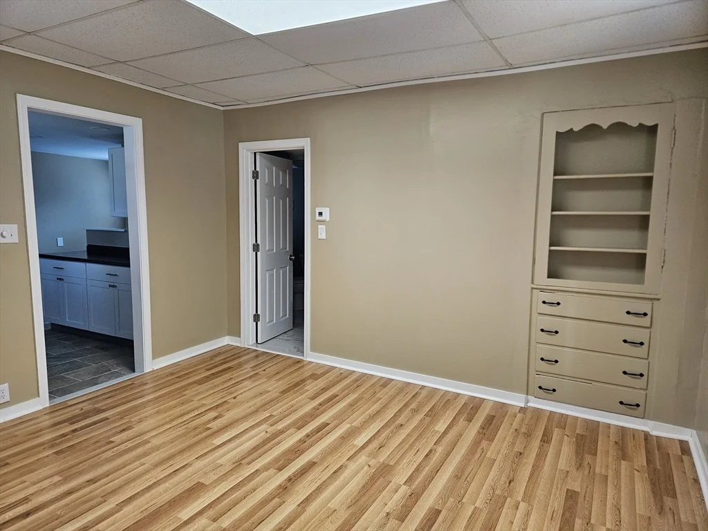 3 bed, 1 bath apartment for rent at 44 Chestnut St Unit 2, Marlborough — photo 17 of 26