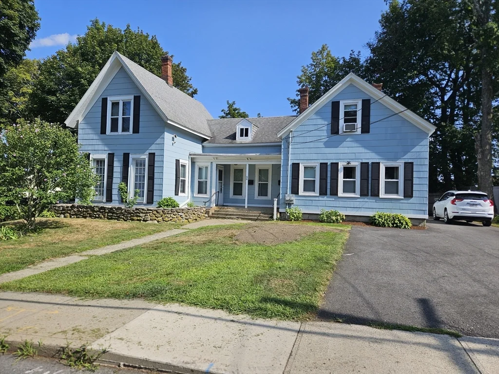 3 bed, 1 bath apartment for rent at 44 Chestnut St Unit 2, Marlborough — photo 3 of 26