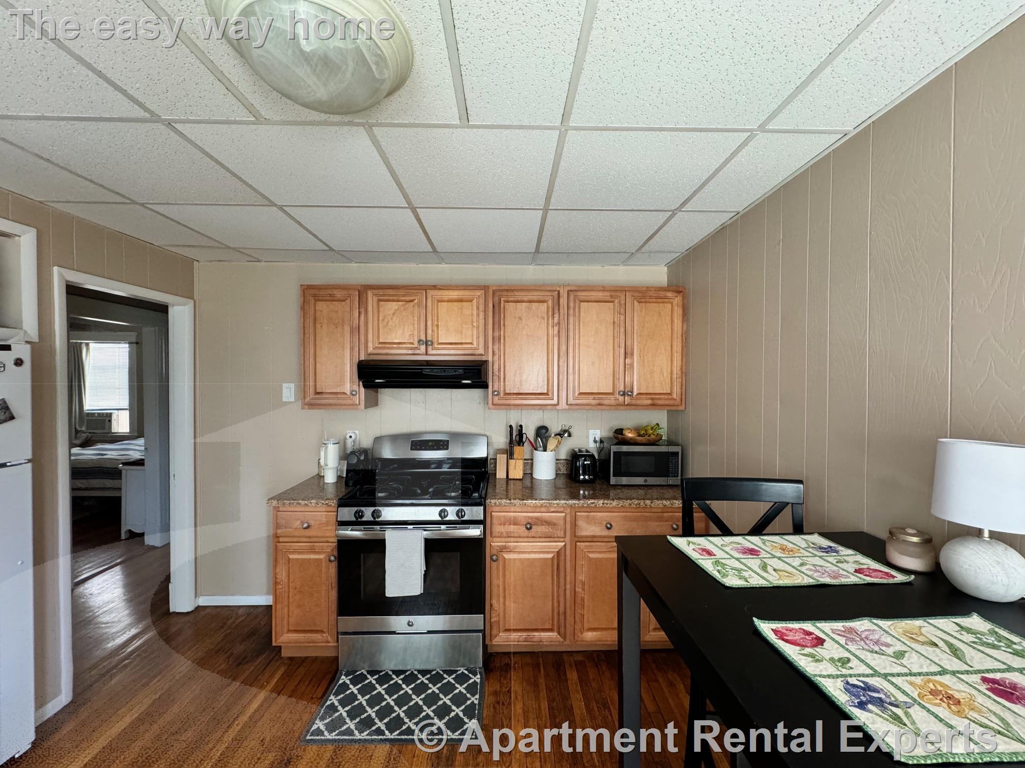2 bed, 1 bath apartment for rent at 44 Clarendon Ave Unit 2, Teele Square — photo 8 of 16