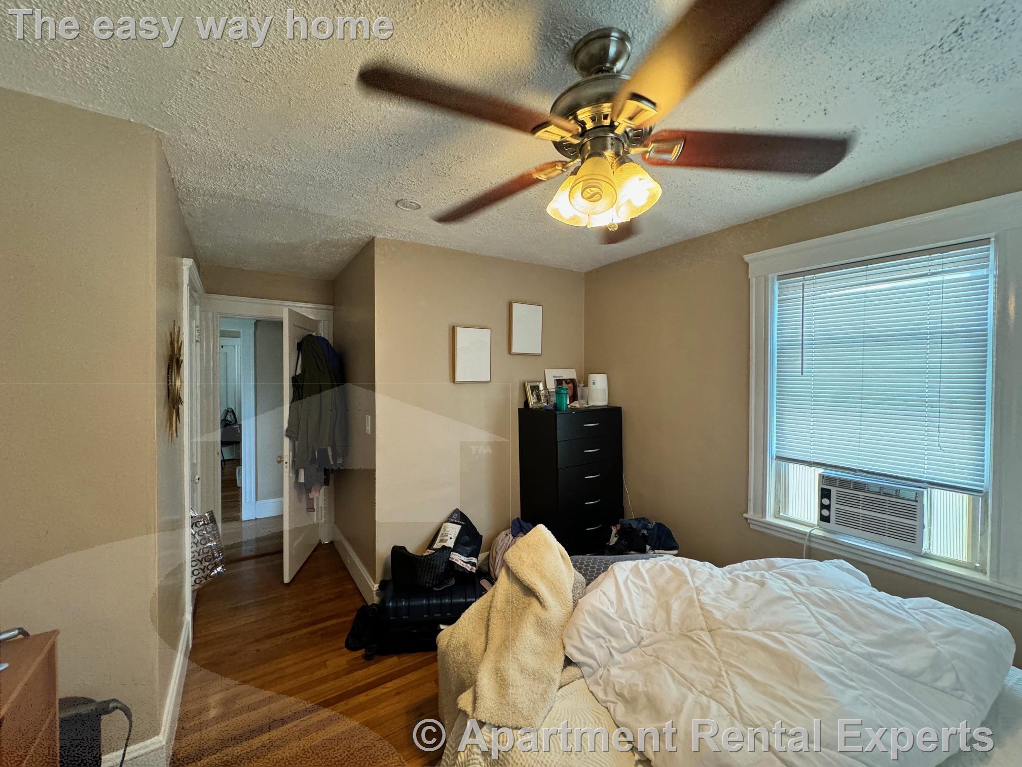 2 bed, 1 bath apartment for rent at 44 Clarendon Ave Unit 2, Teele Square — photo 11 of 16