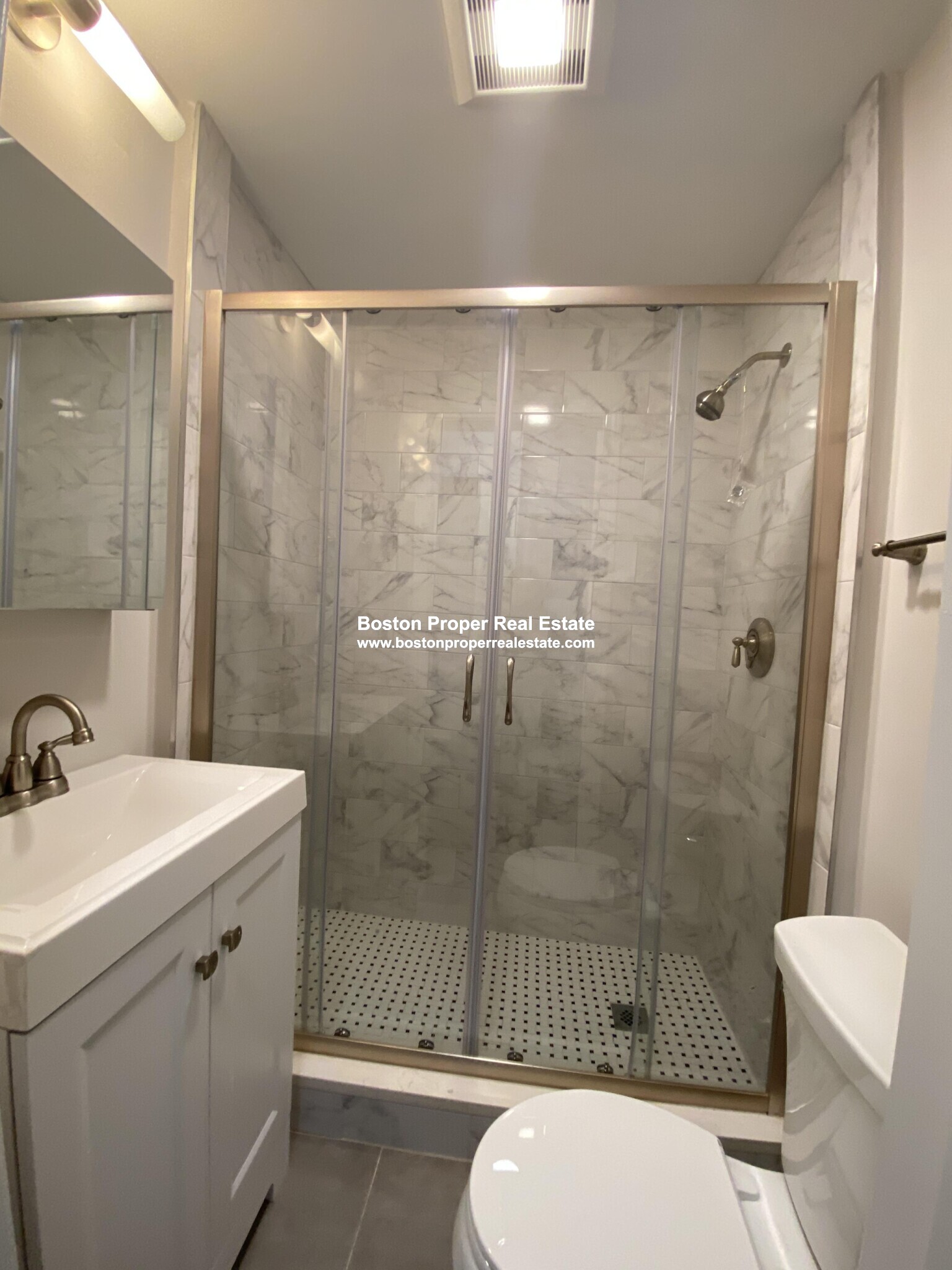 3 bed, 1 bath apartment for rent at 44 Clearway St Unit 8, Back Bay — photo 7 of 11