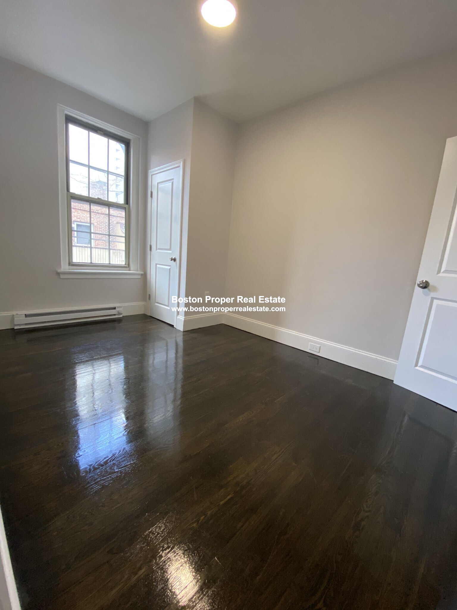 3 bed, 1 bath apartment for rent at 44 Clearway St Unit 8, Back Bay — photo 4 of 11