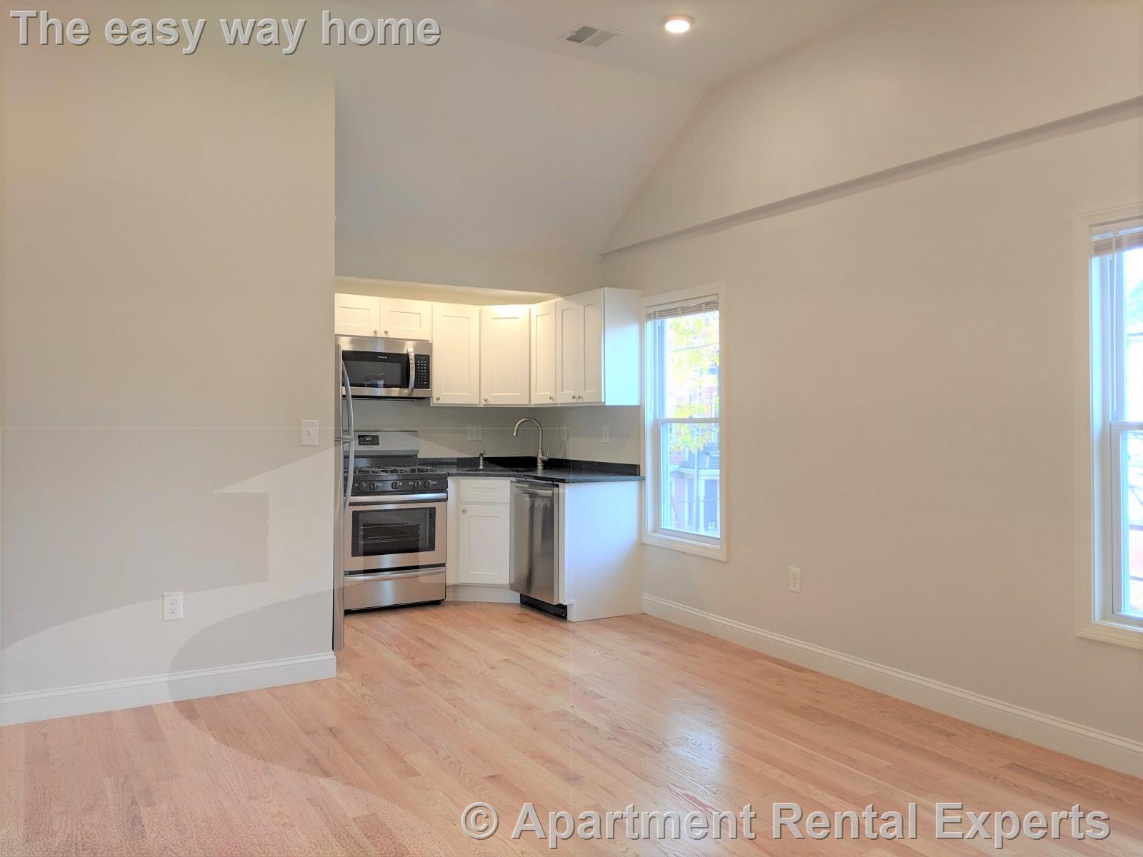 1 bed, 1 bath apartment for rent at 44 Cogswell Ave Unit 2, Porter Square — photo 4 of 15