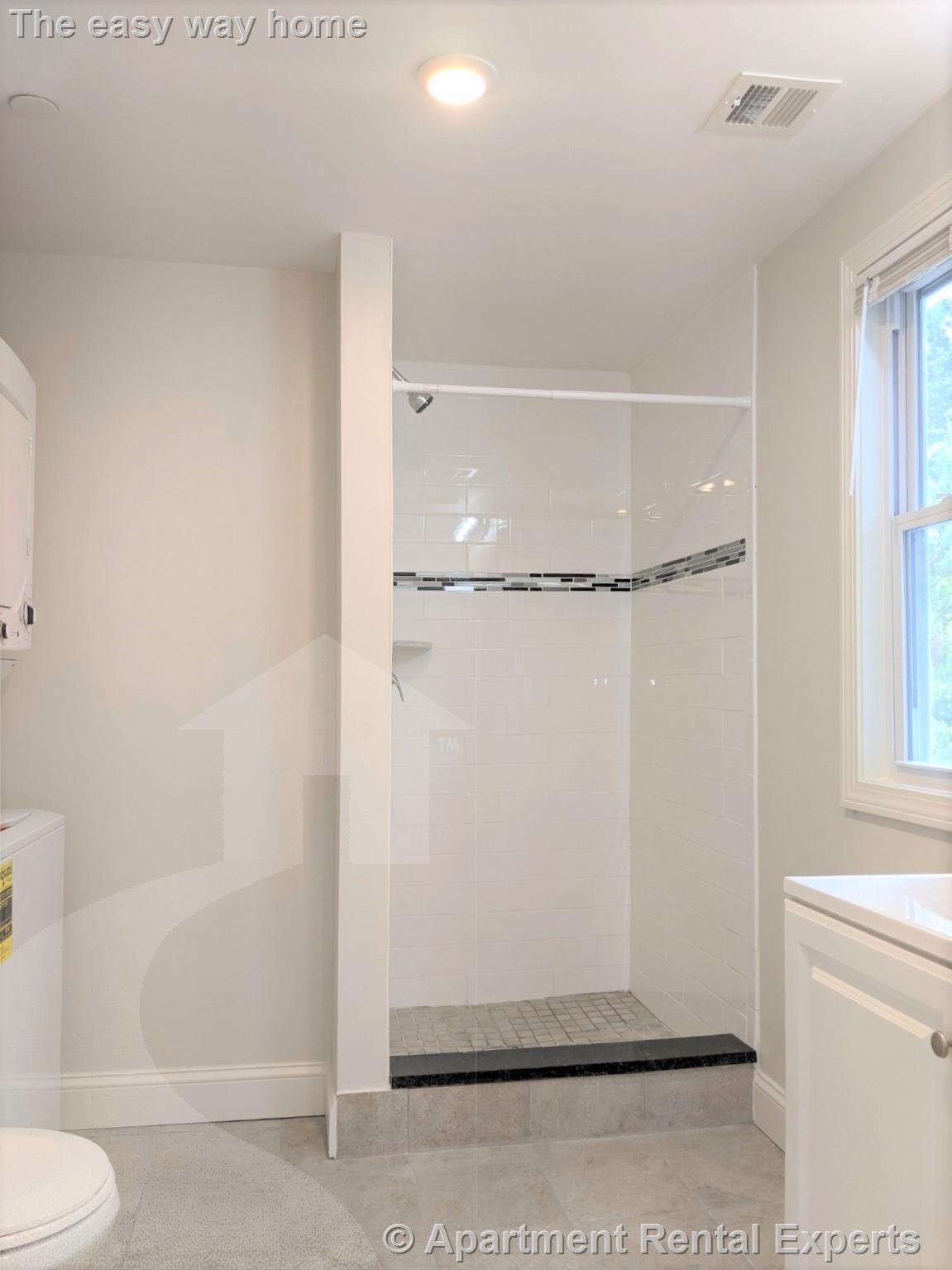1 bed, 1 bath apartment for rent at 44 Cogswell Ave Unit 2, Porter Square — photo 9 of 15