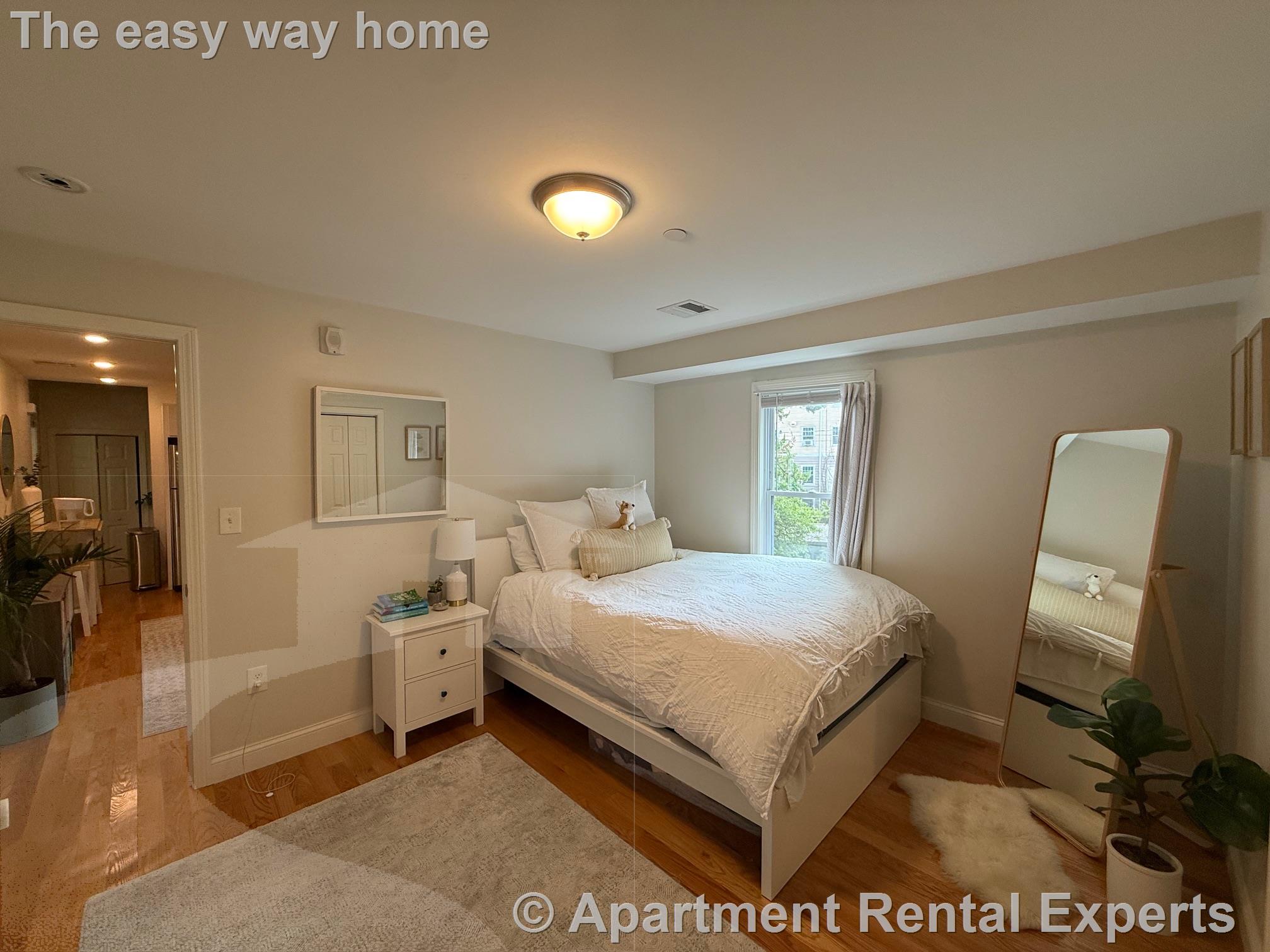 1 bed, 1 bath apartment for rent at 44 Cogswell Ave Unit 4, Porter Square — photo 7 of 10