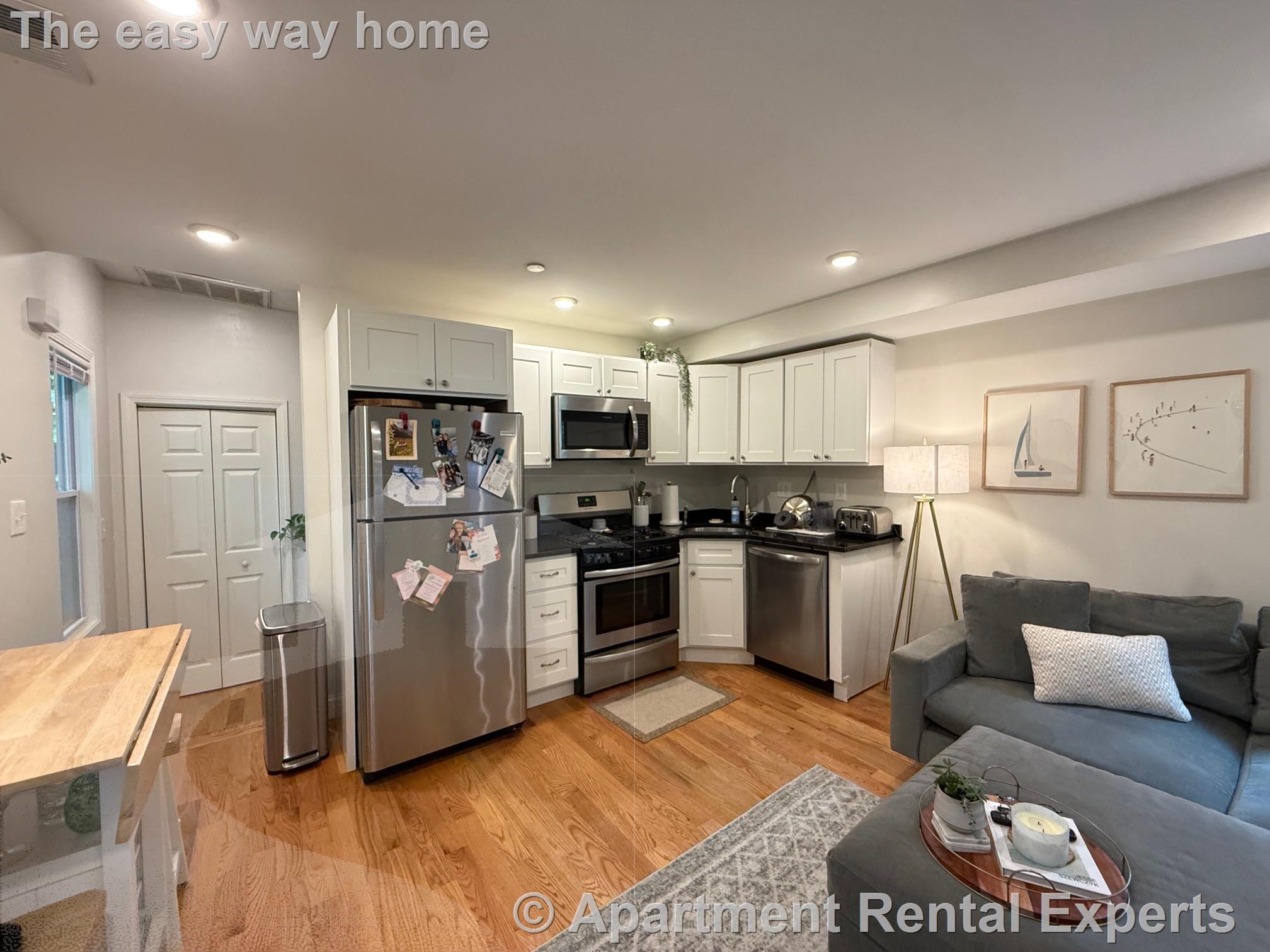1 bed, 1 bath apartment for rent at 44 Cogswell Ave Unit 4, Porter Square — photo 2 of 10