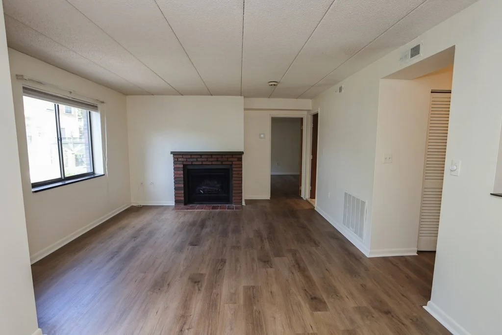 1 bed, 1 bath apartment for rent at 44 Concord Ave Unit 204, Neighborhood 9 — photo 4 of 15