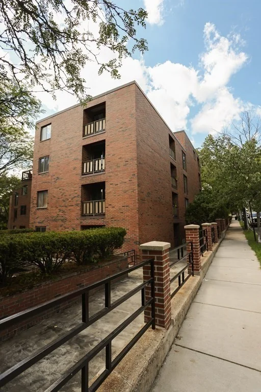 1 bed, 1 bath apartment for rent at 44 Concord Ave Unit 204, Neighborhood 9 — photo 14 of 15