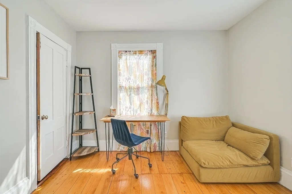 5 bed, 4+ bath apartment for rent at 44 Cottage St Unit SF, Watertown — photo 27 of 40