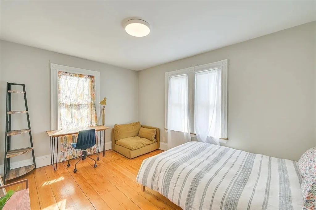 5 bed, 4+ bath apartment for rent at 44 Cottage St Unit SF, Watertown — photo 26 of 40