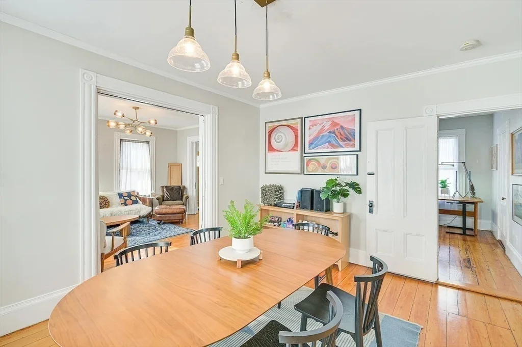 5 bed, 4+ bath apartment for rent at 44 Cottage St Unit SF, Watertown — photo 6 of 40