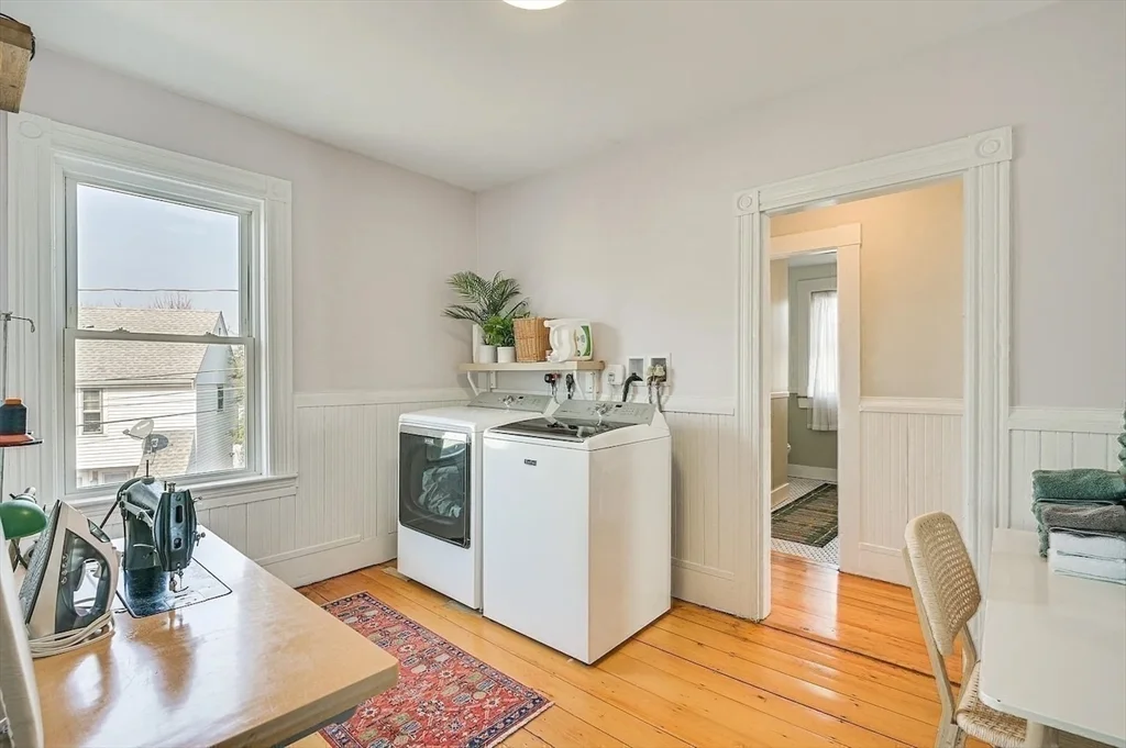 5 bed, 4+ bath apartment for rent at 44 Cottage St Unit SF, Watertown — photo 17 of 40