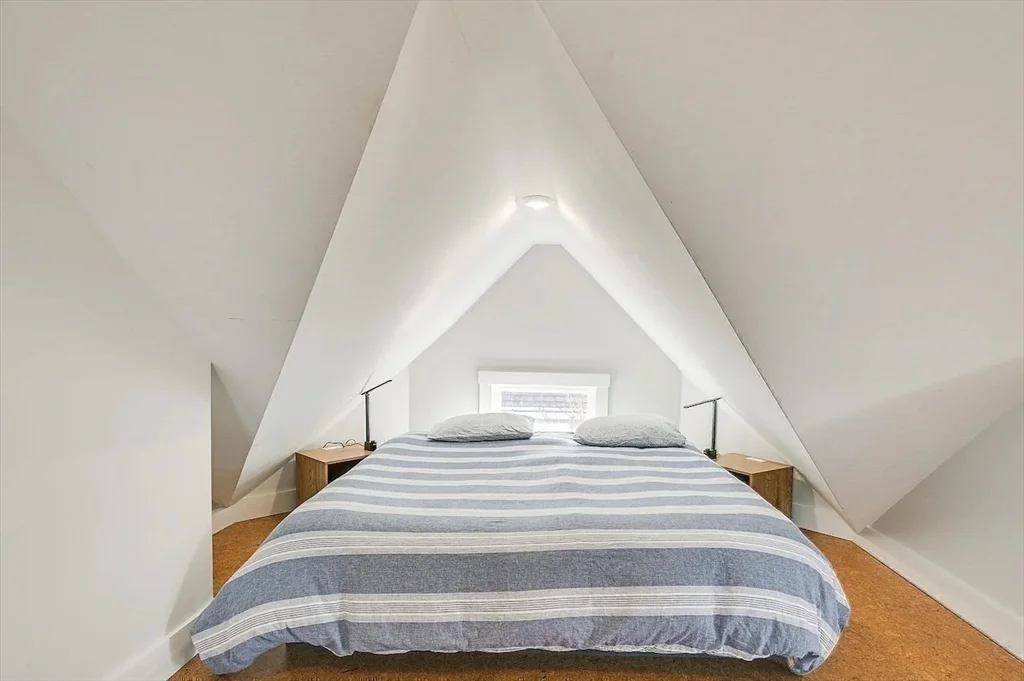 5 bed, 4+ bath apartment for rent at 44 Cottage St Unit SF, Watertown — photo 36 of 40
