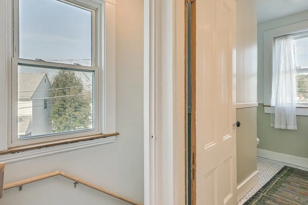 5 bed, 4+ bath apartment for rent at 44 Cottage St Unit SF, Watertown — photo 14 of 40