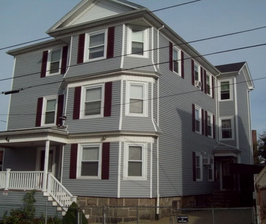 3 bed, 1 bath apartment for rent at 44 Crawford St Unit 3, Fall River — photo 8 of 8