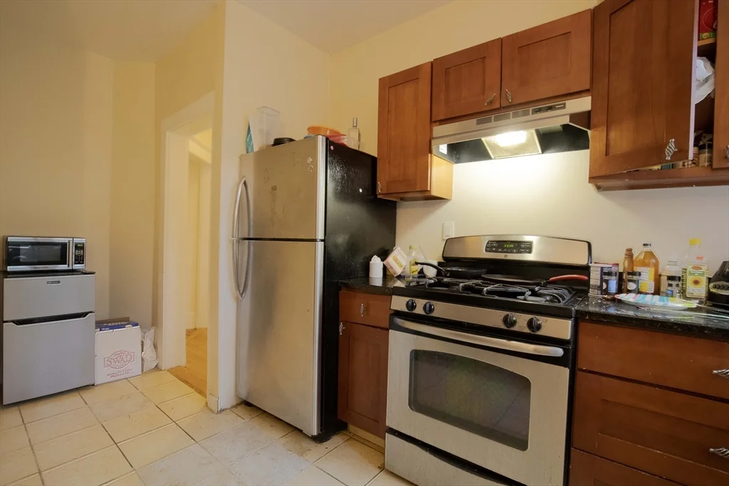 5 bed, 2 bath apartment for rent at 44 Cummings Rd Unit 2, Brighton — photo 19 of 26