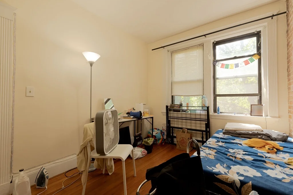 5 bed, 2 bath apartment for rent at 44 Cummings Rd Unit 2, Brighton — photo 22 of 28