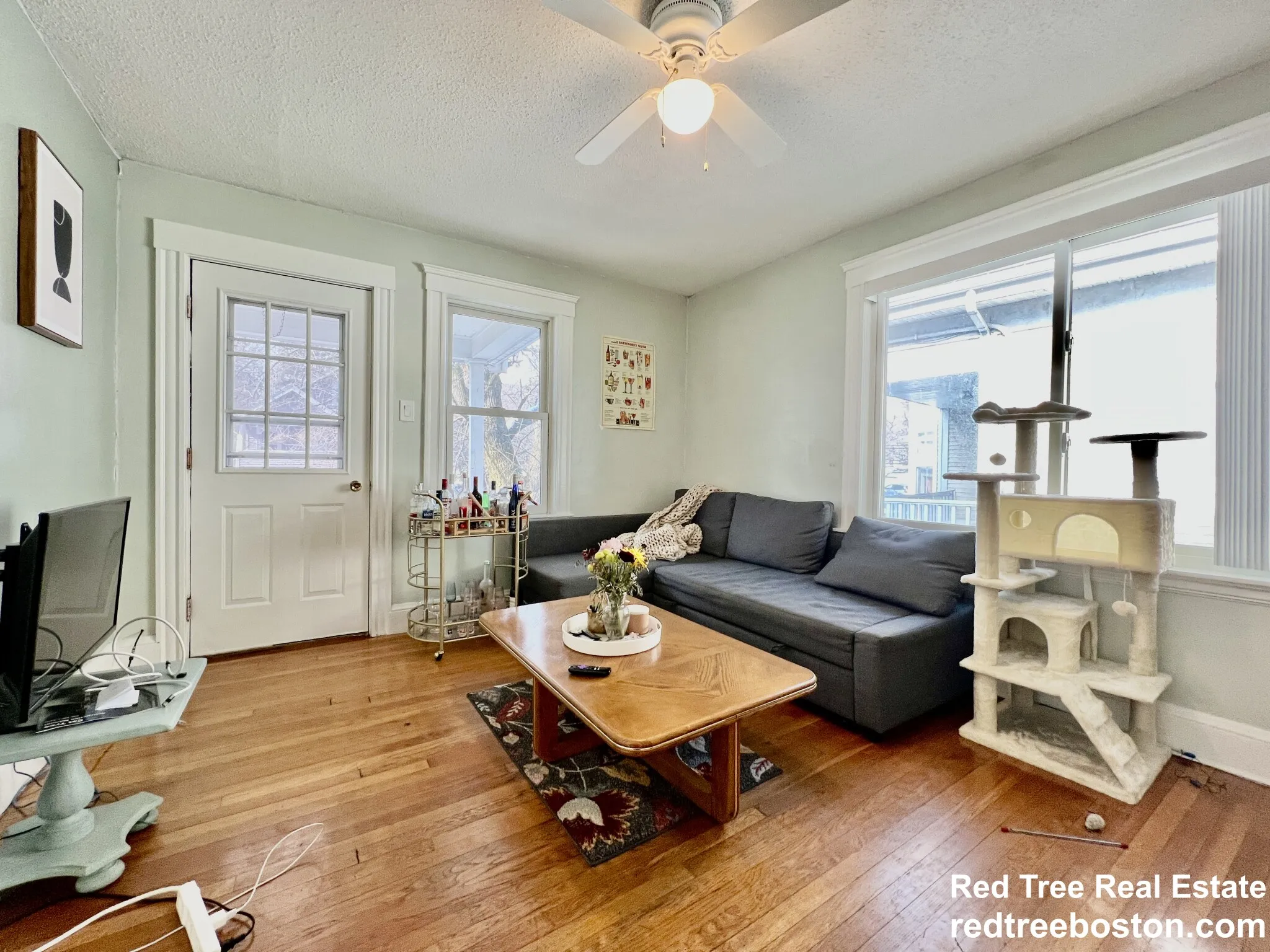 3 bed, 1 bath apartment for rent at 44 Day St Unit 2, Jamaica Plain
