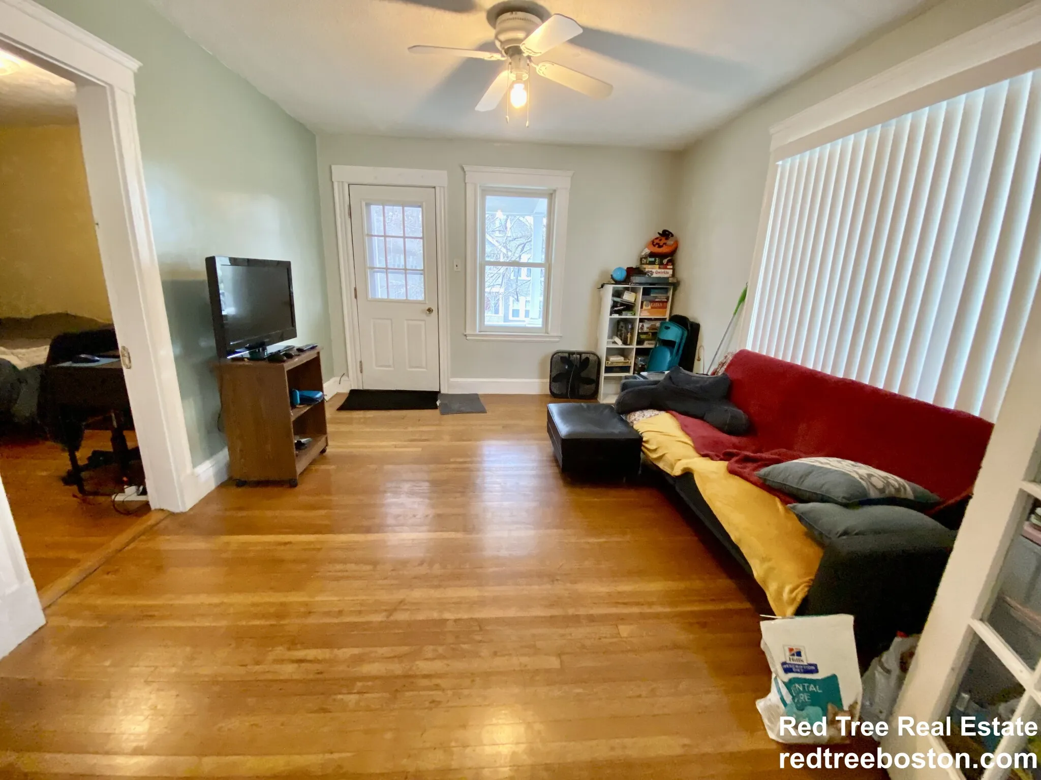 3 bed, 1 bath apartment for rent at 44 Day St Unit 2, Jamaica Plain — photo 13 of 29