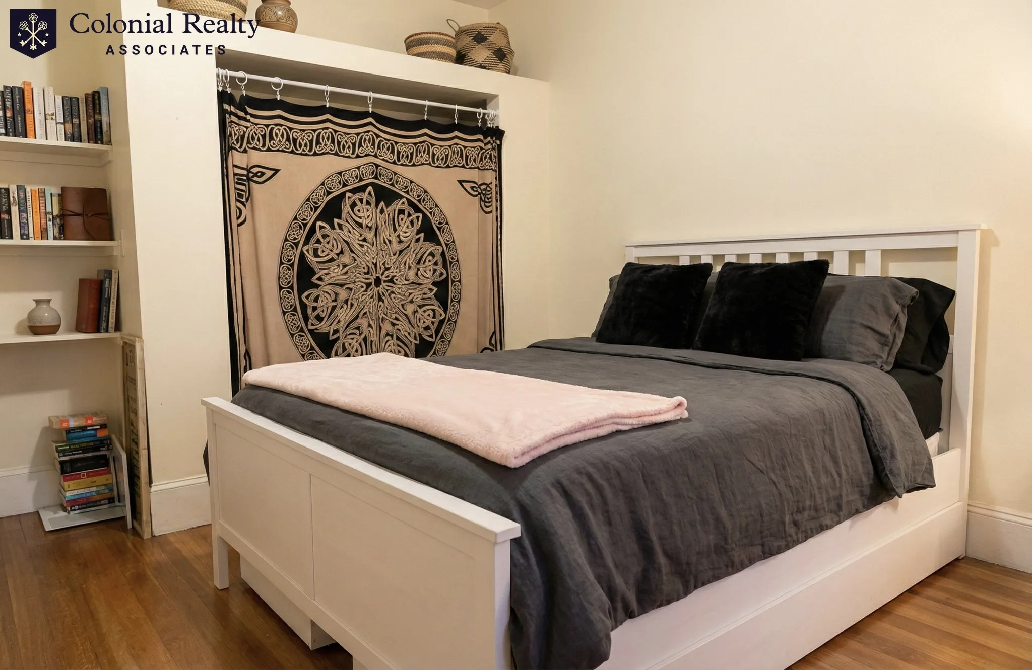 3 bed, 1 bath apartment for rent at 44 Easton St Unit 02, Allston — photo 3 of 8