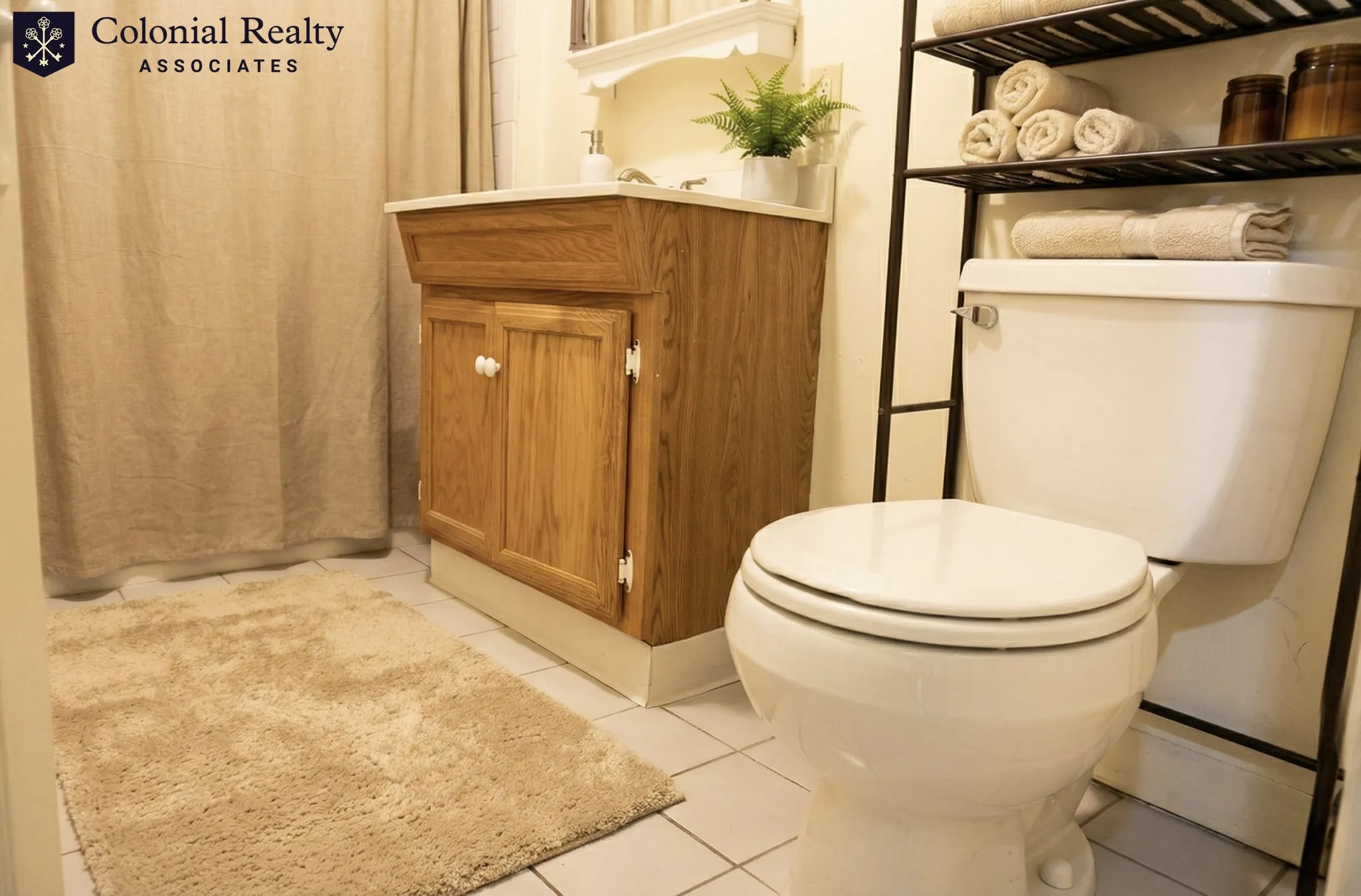 3 bed, 1 bath apartment for rent at 44 Easton St Unit 02, Allston — photo 2 of 8