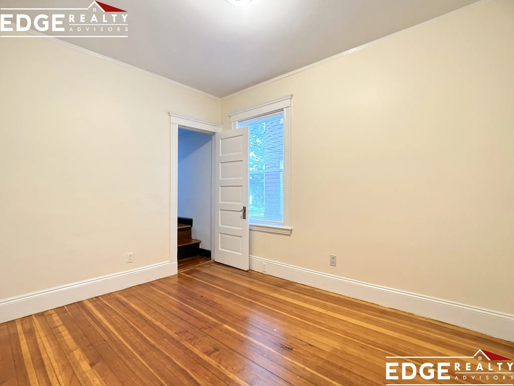 3 bed, 1 bath apartment for rent at 44 Easton St Unit 1, Allston — photo 8 of 10