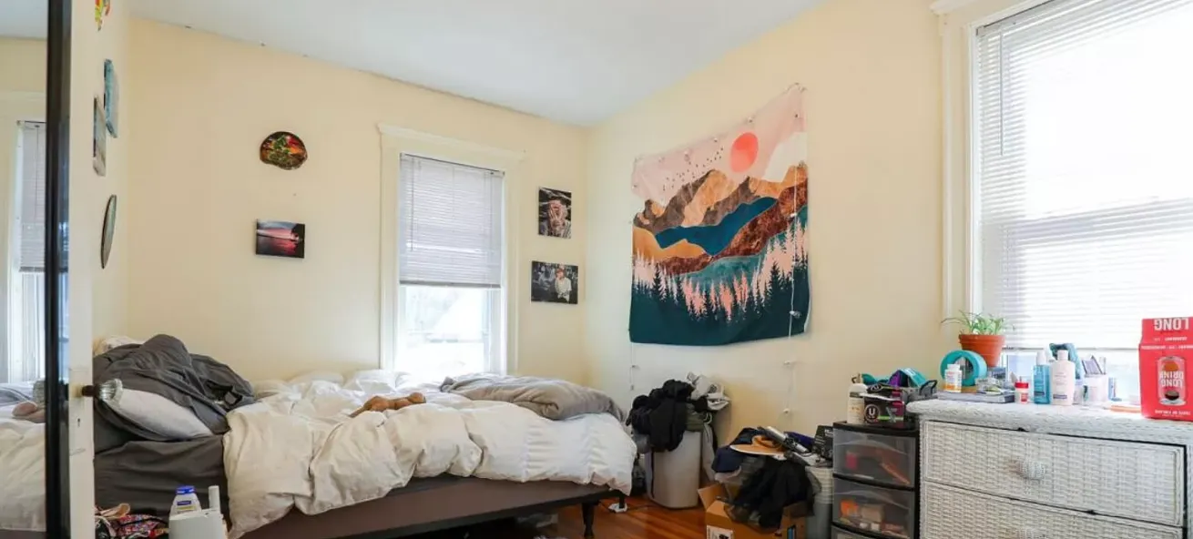 3 bed, 1 bath apartment for rent at 44 Easton St Unit 2, Allston — photo 8 of 15