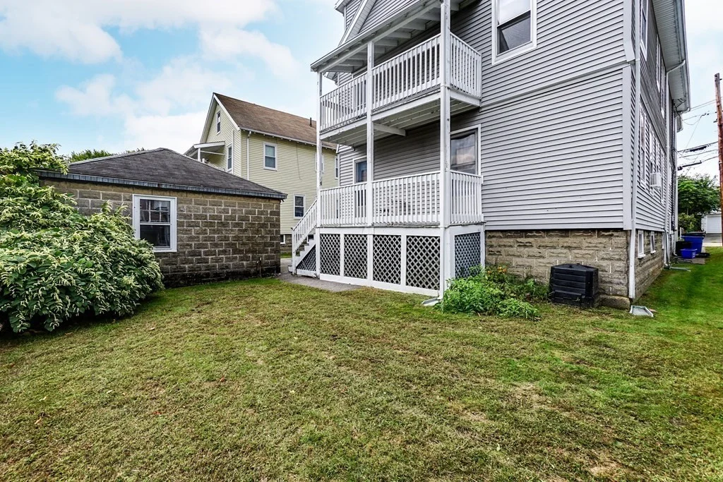 4 bed, 2 bath apartment for rent at 44 Egerton Rd Unit 1, East Arlington — photo 2 of 28