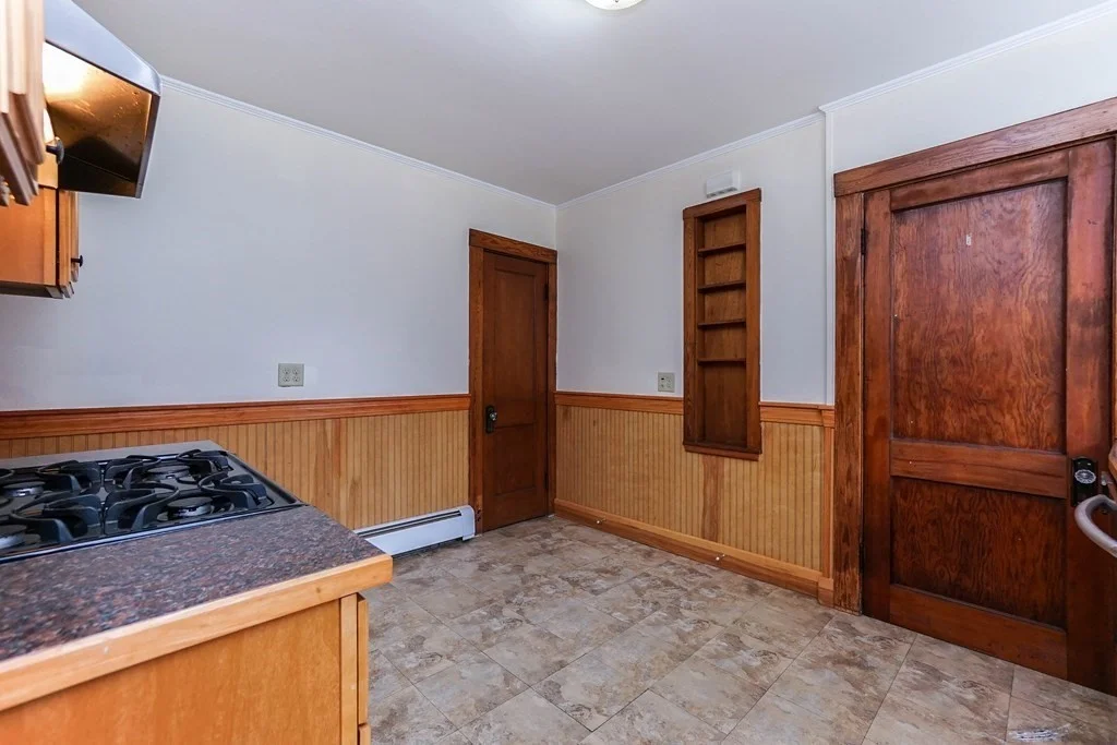 4 bed, 2 bath apartment for rent at 44 Egerton Rd Unit 1, East Arlington — photo 25 of 28