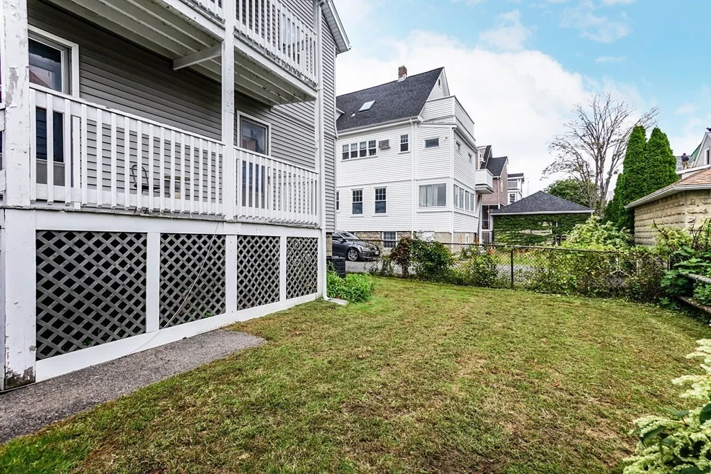 4 bed, 2 bath apartment for rent at 44 Egerton Rd Unit 1, East Arlington — photo 3 of 28