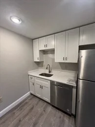 1 bed, 1 bath apartment for rent at 44 Elm St Unit 107, Worcester — photo 2 of 12