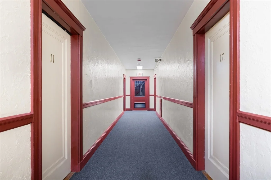 1 bed, 1 bath apartment for rent at 44 Estes St Unit 15, Lynn — photo 3 of 9