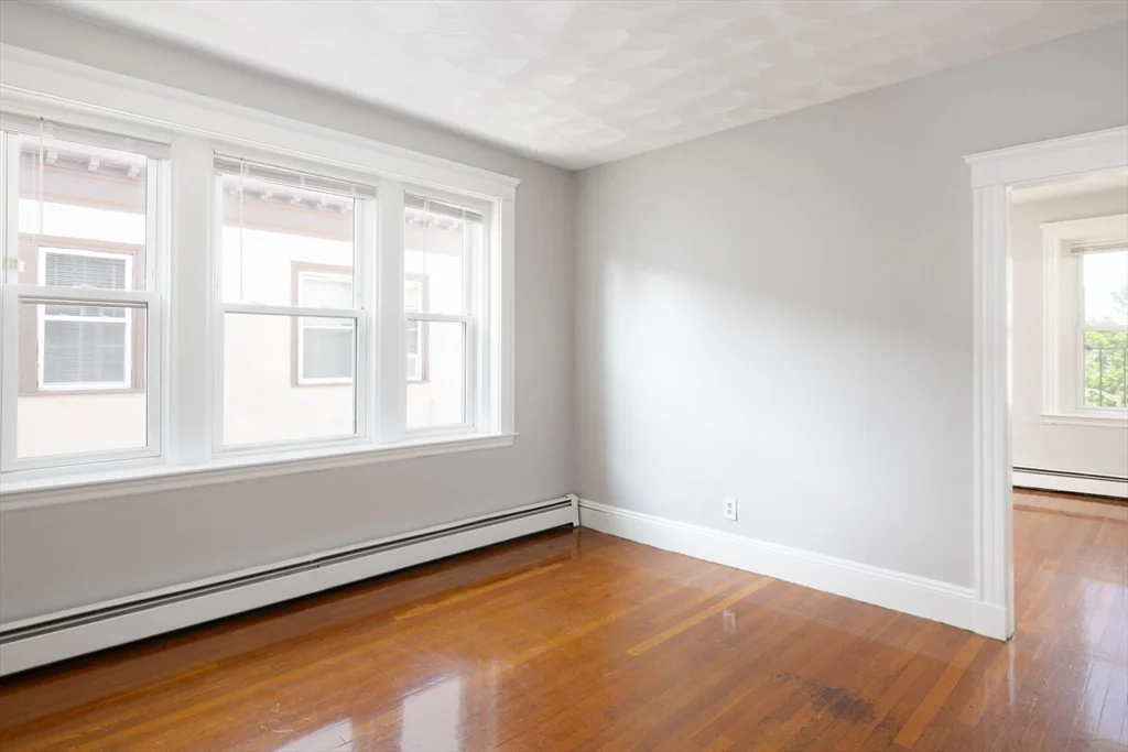 1 bed, 1 bath apartment for rent at 44 Estes St Unit 15, Lynn — photo 7 of 9