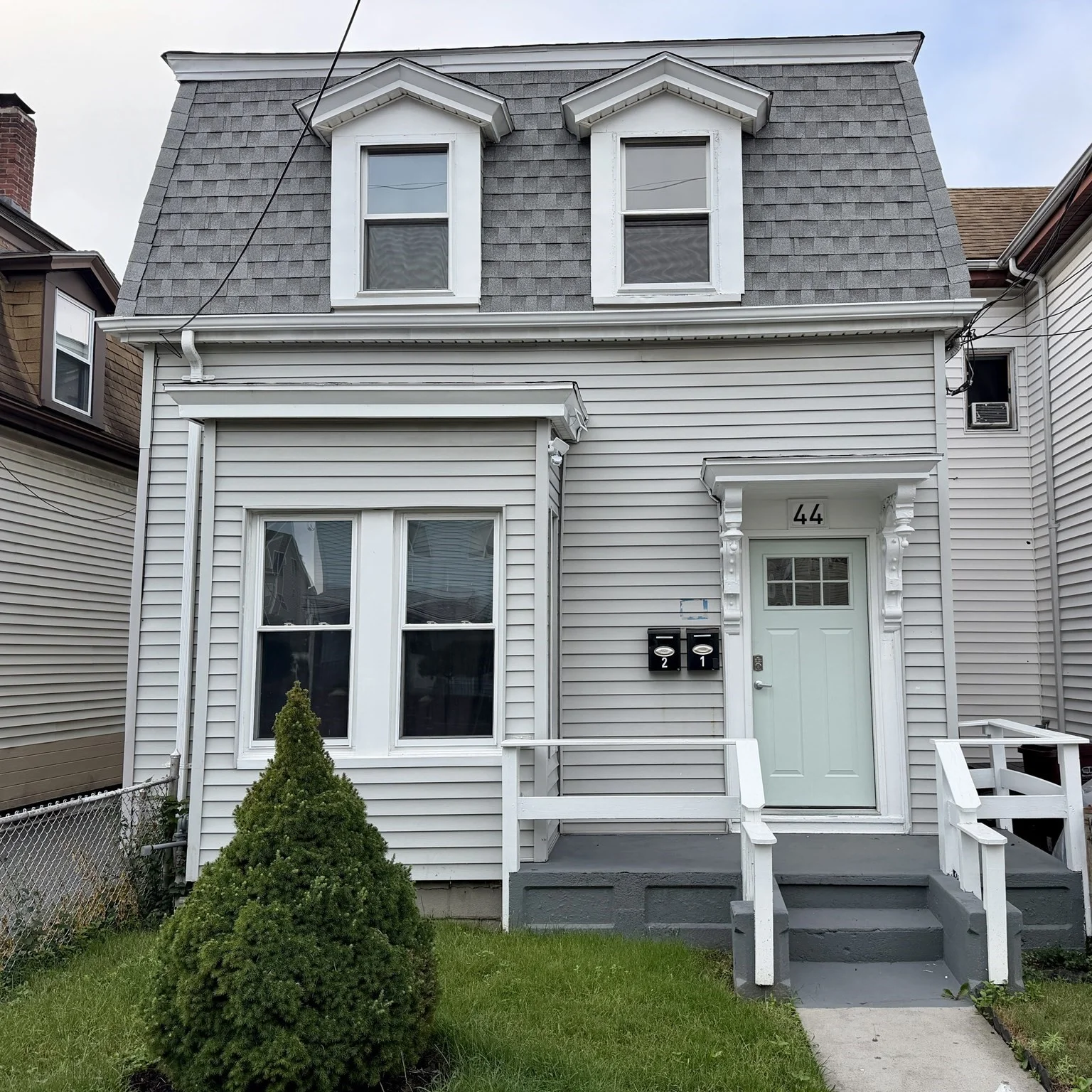3 bed, 1 bath apartment for rent at 44 Everett St Unit 2, Everett