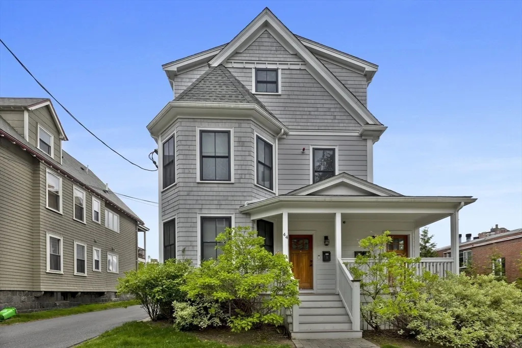 3 bed, 2 bath apartment for rent at 44 Evergreen St Unit 3C, Jamaica Plain — photo 23 of 24