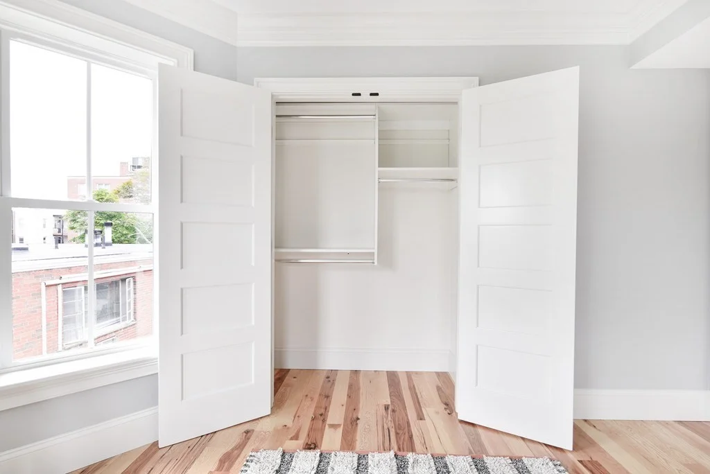 4 bed, 2 bath apartment for rent at 44 Evergreen St Unit 4, Jamaica Plain — photo 14 of 26