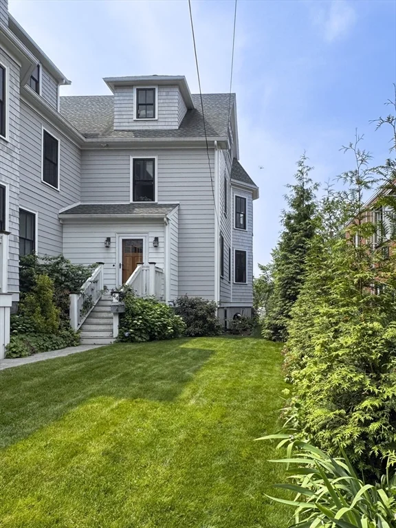 4 bed, 2 bath apartment for rent at 44 Evergreen St Unit 4, Jamaica Plain — photo 24 of 26