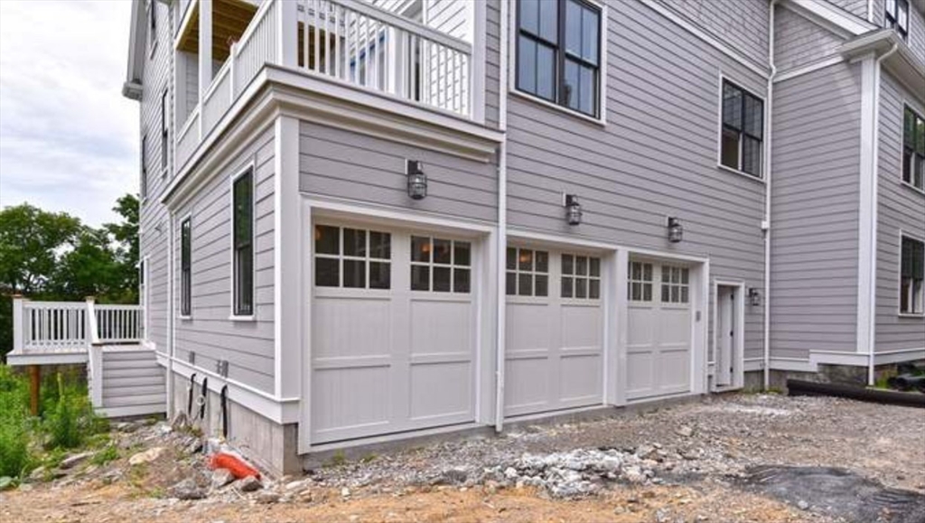4 bed, 2 bath apartment for rent at 44 Evergreen St Unit Unit 4, Jamaica Plain — photo 21 of 38