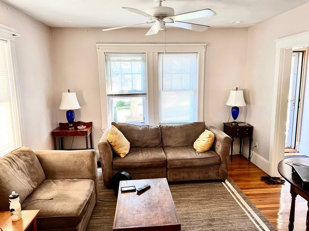2 bed, 1 bath apartment for rent at 44 Fairview Ave Unit 1, Winthrop — photo 3 of 9