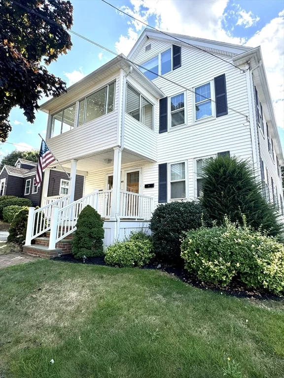 3 bed, 2 bath apartment for rent at 44 Fairview St Unit 2, Winthrop