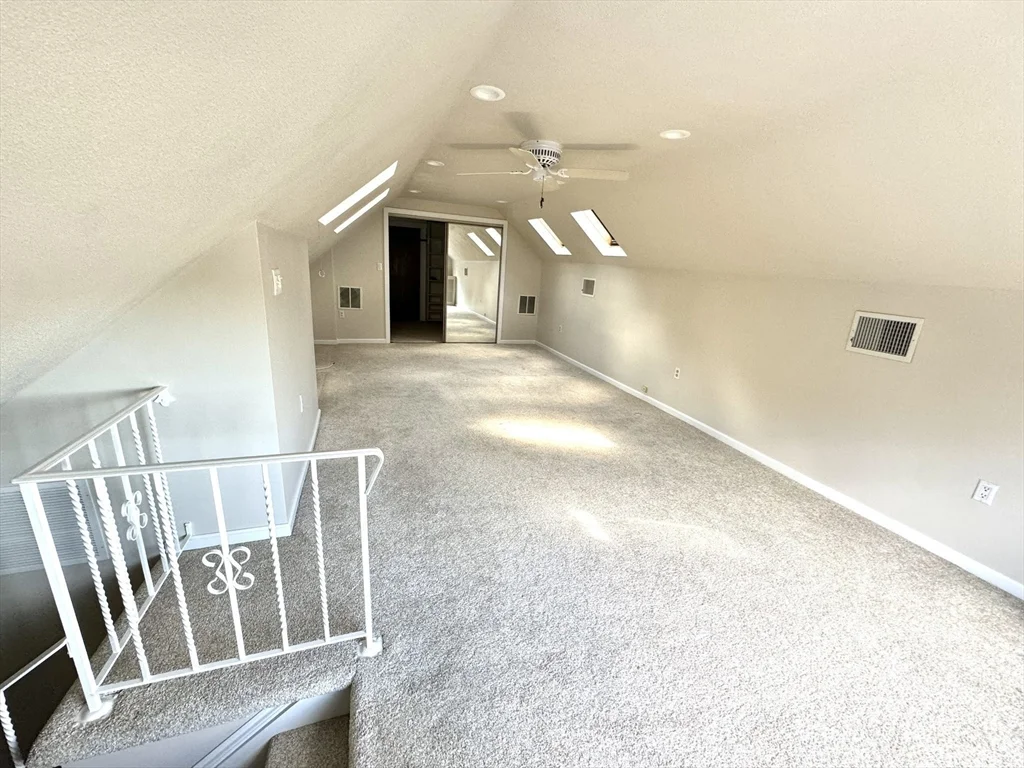 3 bed, 2 bath apartment for rent at 44 Fairview St Unit 2, Winthrop — photo 9 of 18