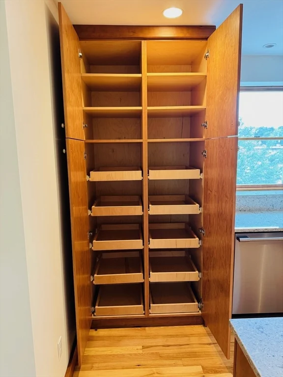 2 bed, 1 bath apartment for rent at 44 Farwell St Unit 44, Newton — photo 4 of 13