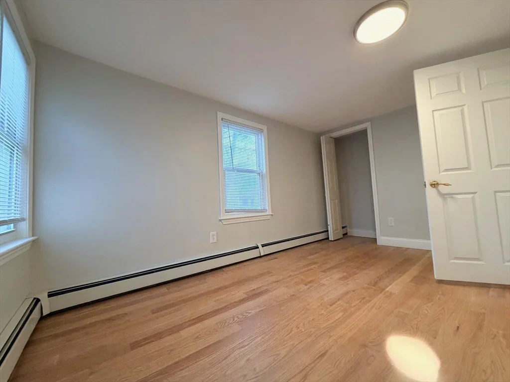 4 bed, 3 bath apartment for rent at 44 Franklin St Unit 1, Medford — photo 6 of 9