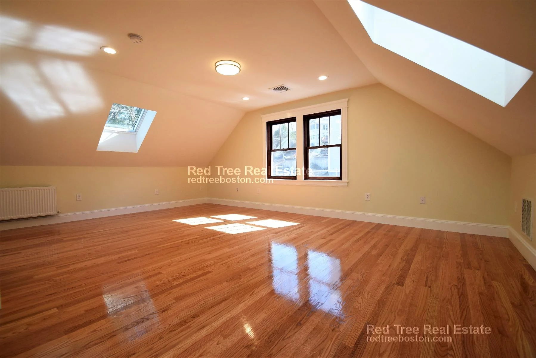 5 bed, 3.5 bath apartment for rent at 44 Gerrish St, Brighton — photo 22 of 31