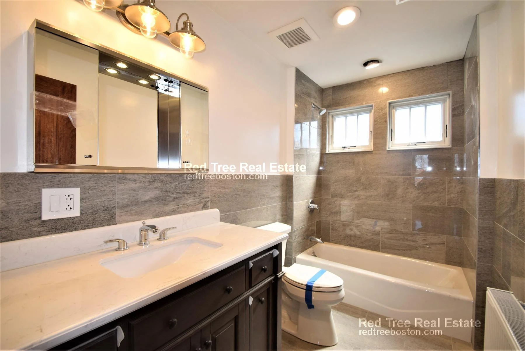 5 bed, 3.5 bath apartment for rent at 44 Gerrish St, Brighton — photo 12 of 31